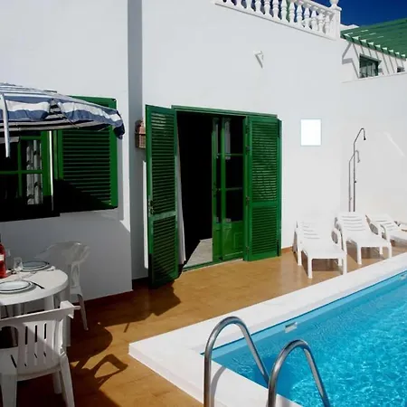 Puerto Del Carmen Sleeps 6 Pool Wifi